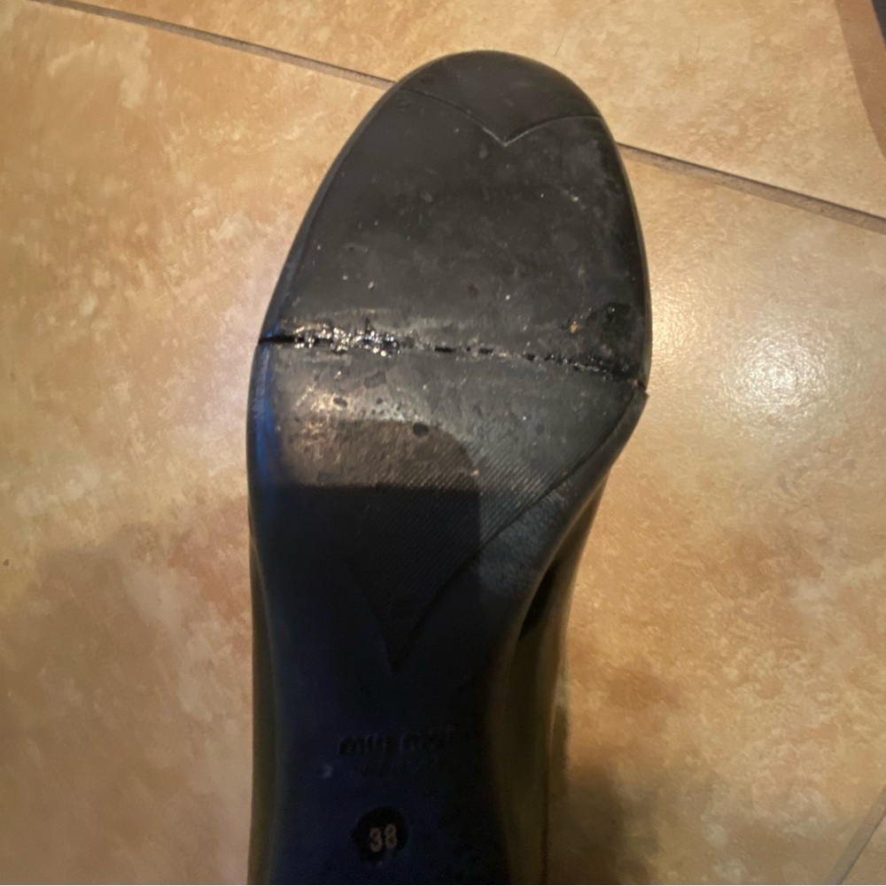 SOLD Miu Miu Charcoal Grey Patent Leather Loafer Flats Size 38 - Picture 10 of 10